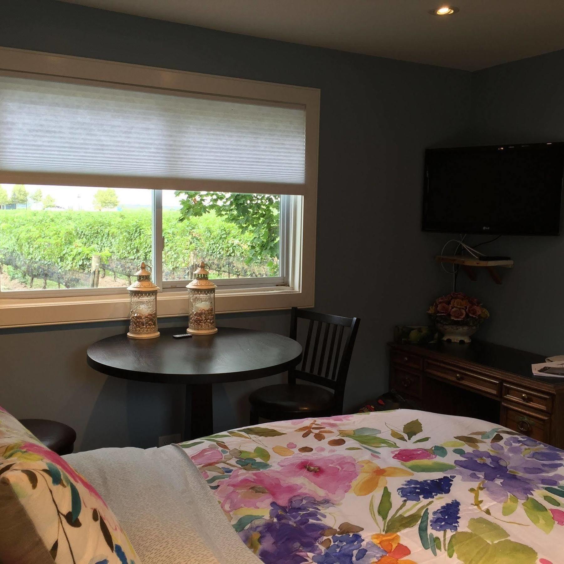 Green Oaks B&B Niagara-on-the-Lake Екстер'єр фото