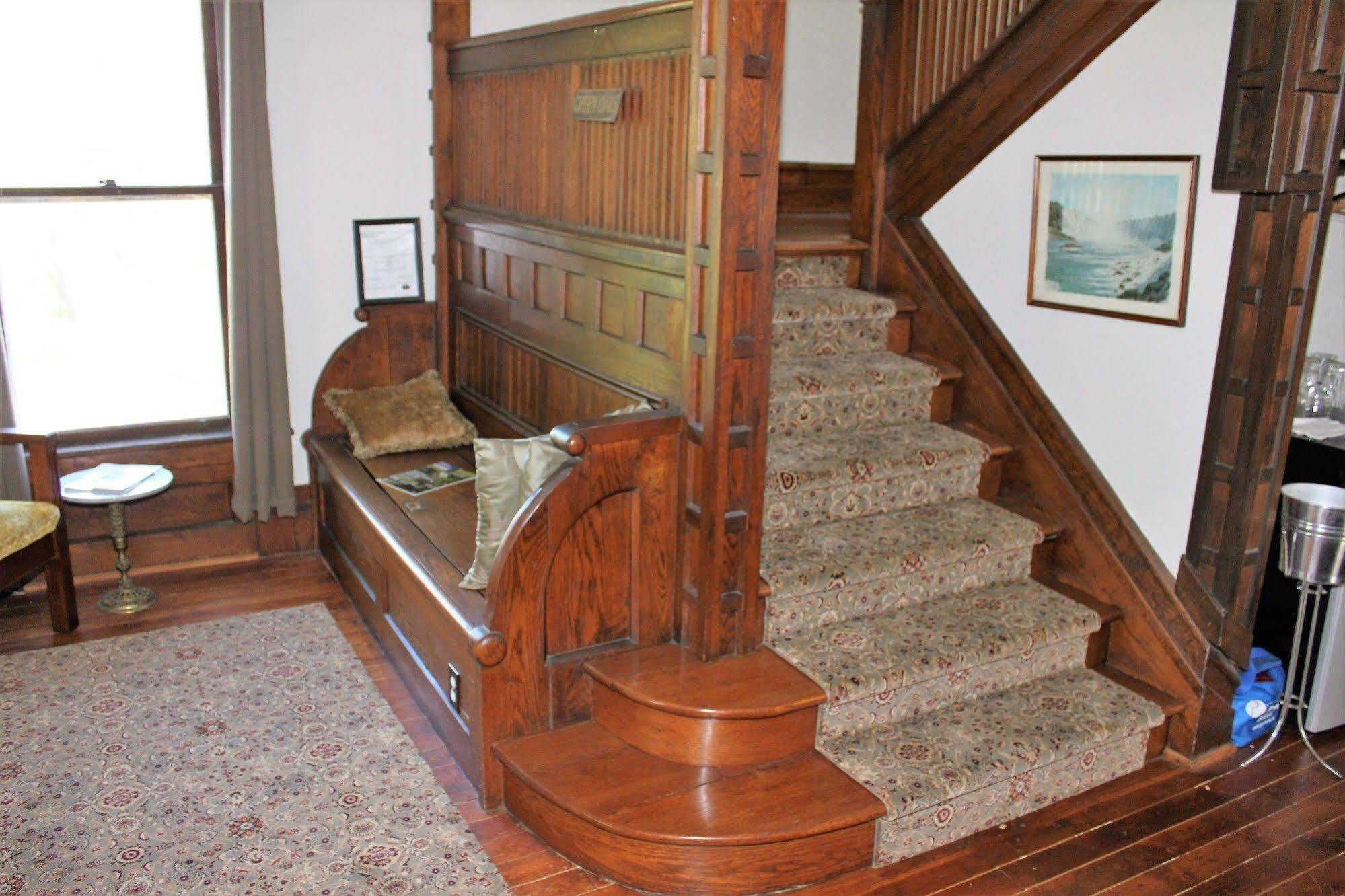 Green Oaks B&B Niagara-on-the-Lake Екстер'єр фото
